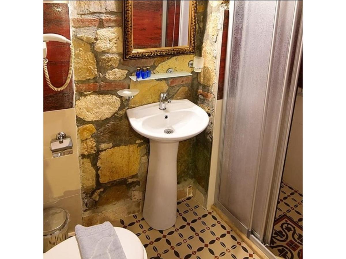 Mylos Otel Бозджаада Екстериор снимка